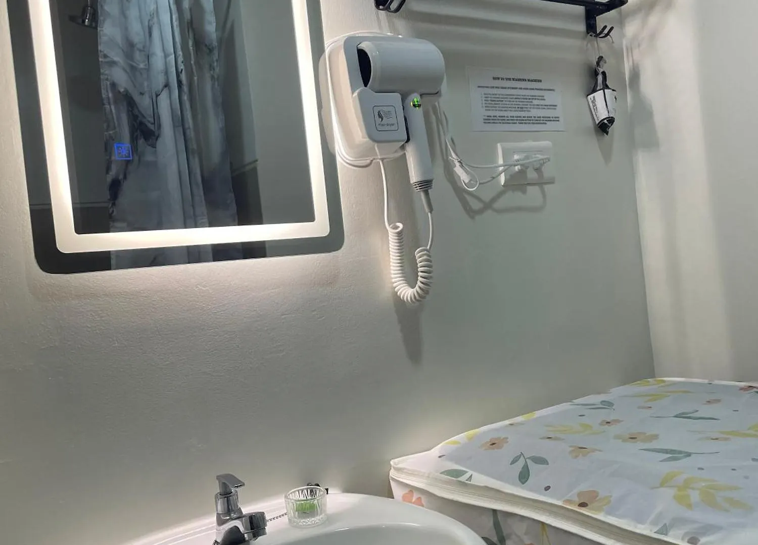 Apartment Paranaque Staycation At Spring Residences T3 U1231 Manila