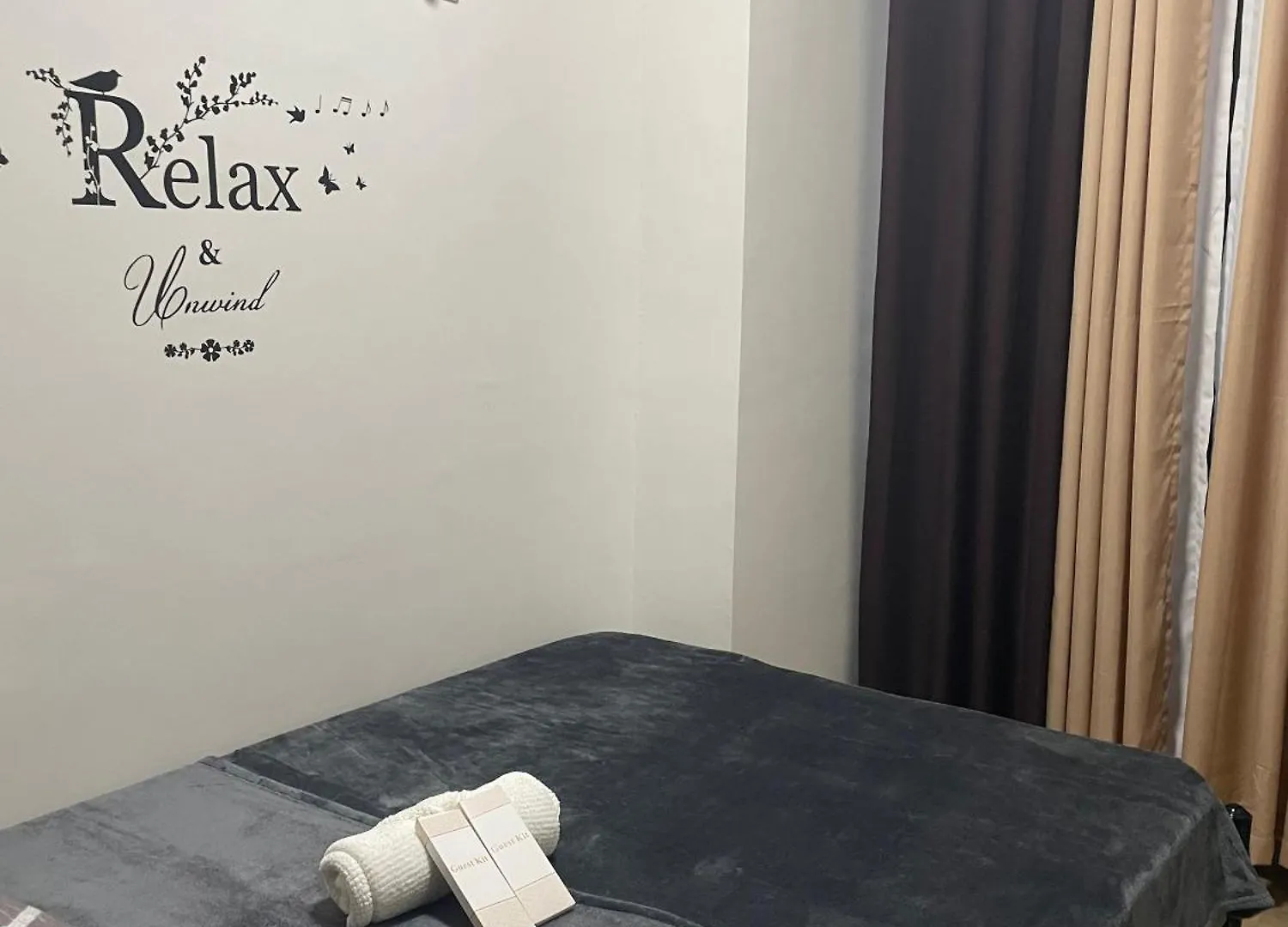 Apartment Paranaque Staycation At Spring Residences T3 U1231 Manila