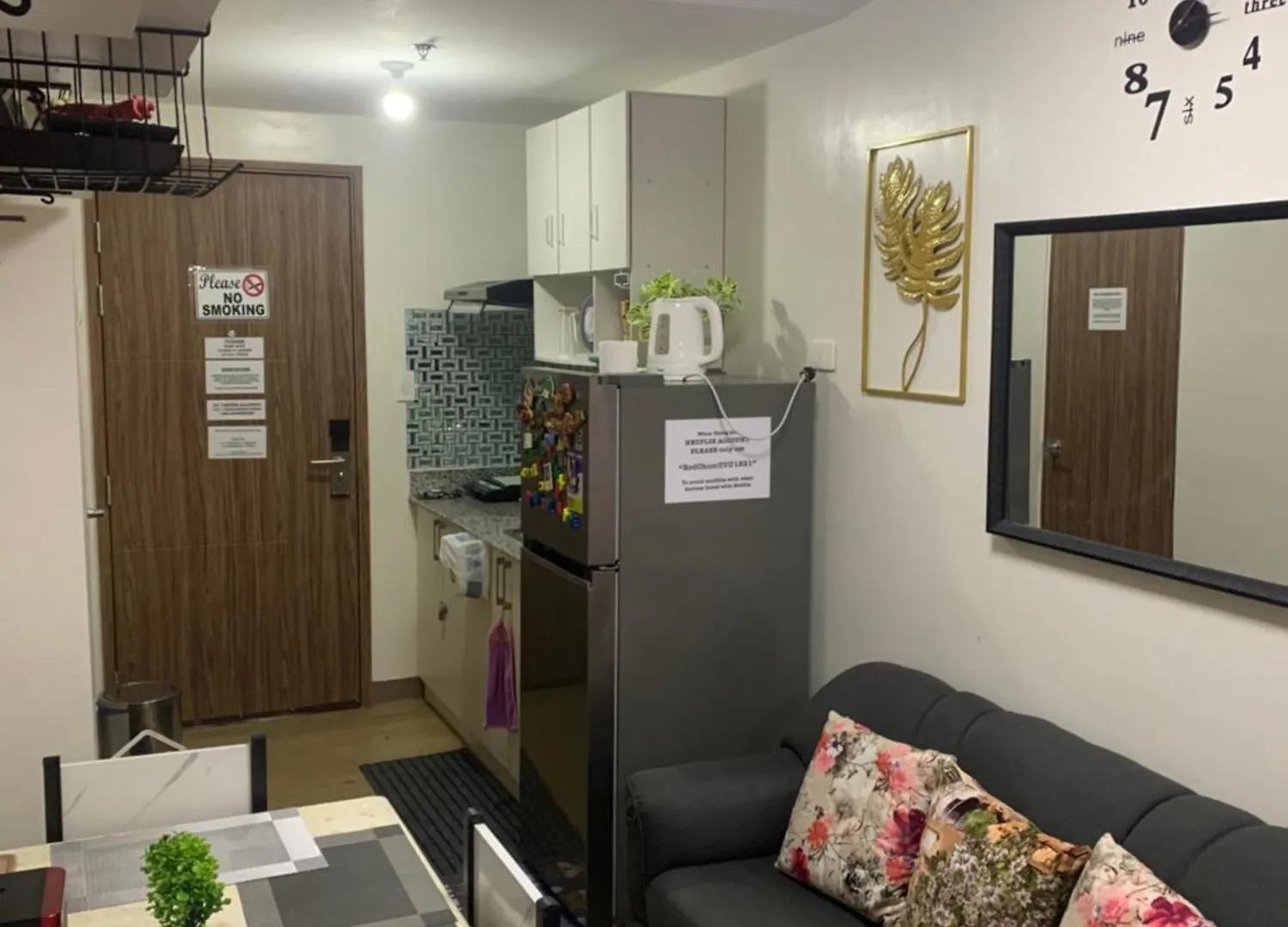 Apartment Paranaque Staycation At Spring Residences T3 U1231 Manila