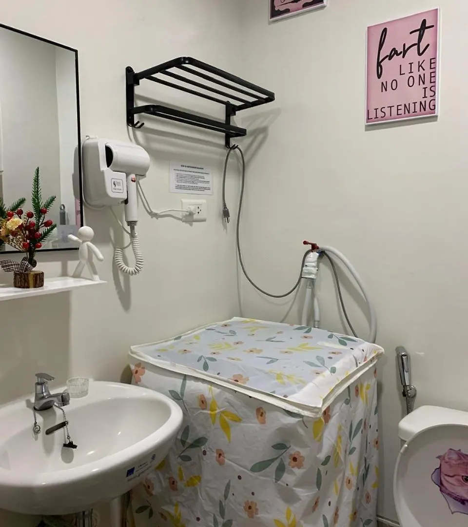 Paranaque Staycation At Spring Residences T3 U1231 Manila 0*,