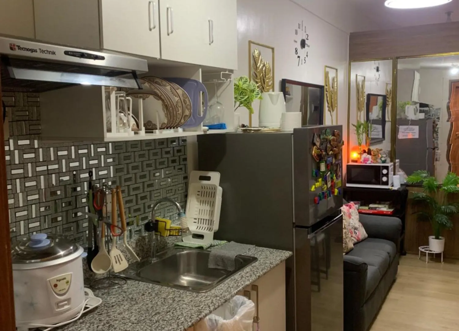 Paranaque Staycation At Spring Residences T3 U1231 Manila 0*,