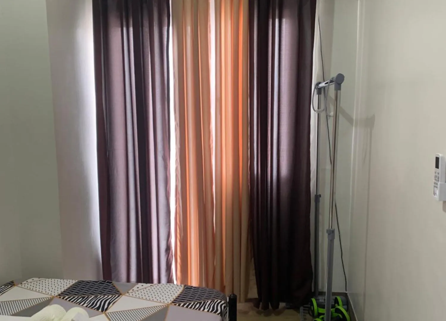 Paranaque Staycation At Spring Residences T3 U1231 Manila 0*,  Philippines